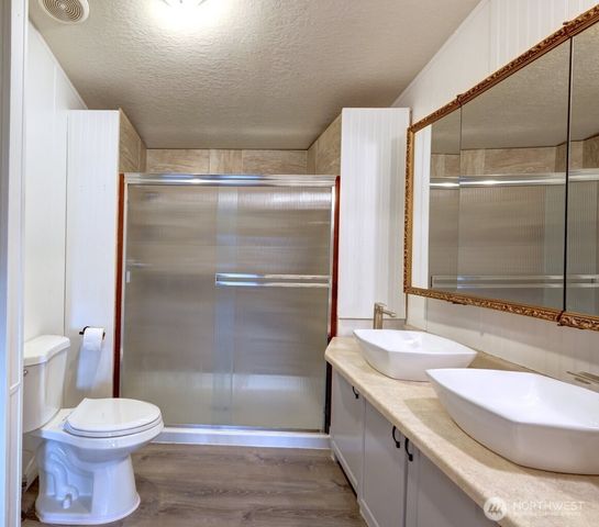 10606 Pacific Way, Long Beach, WA 98631