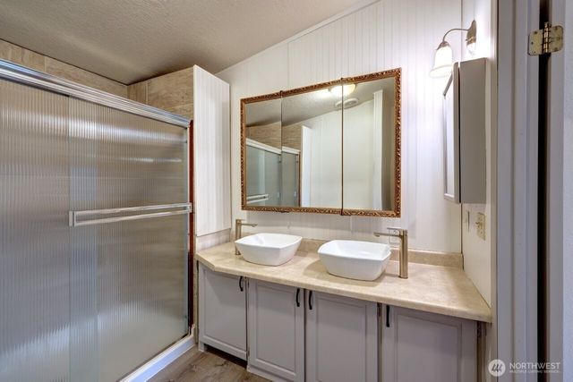 10606 Pacific Way, Long Beach, WA 98631