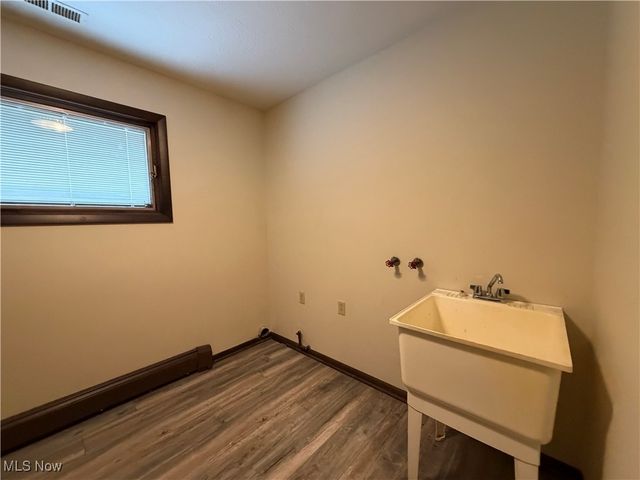 3350 Long Road, Avon, OH 44011