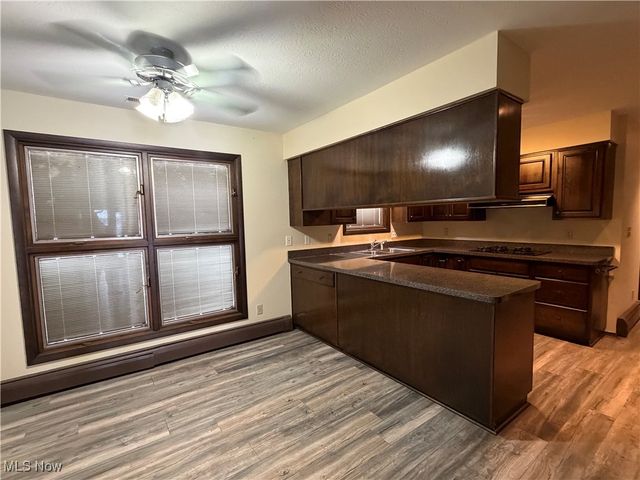 3350 Long Road, Avon, OH 44011