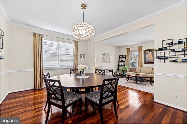 204 FOUR IN HAND CT, West Chester, PA 19382