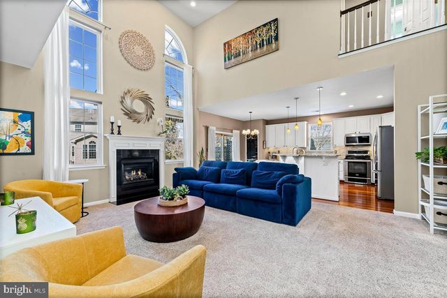 204 FOUR IN HAND CT, West Chester, PA 19382