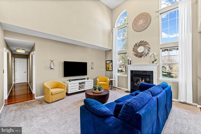 204 FOUR IN HAND CT, West Chester, PA 19382