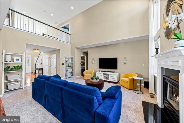 204 FOUR IN HAND CT, West Chester, PA 19382