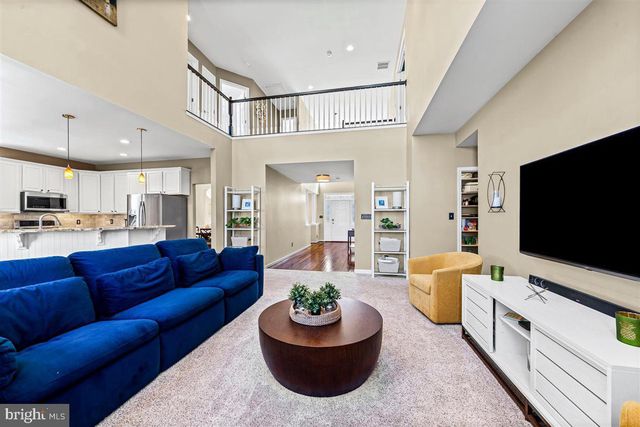 204 FOUR IN HAND CT, West Chester, PA 19382