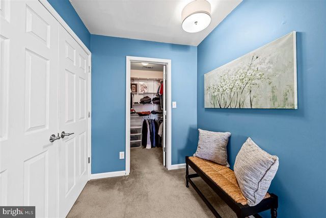 204 FOUR IN HAND CT, West Chester, PA 19382