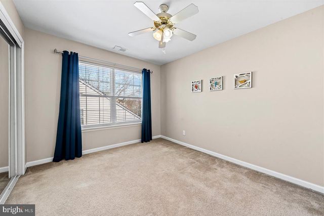 204 FOUR IN HAND CT, West Chester, PA 19382