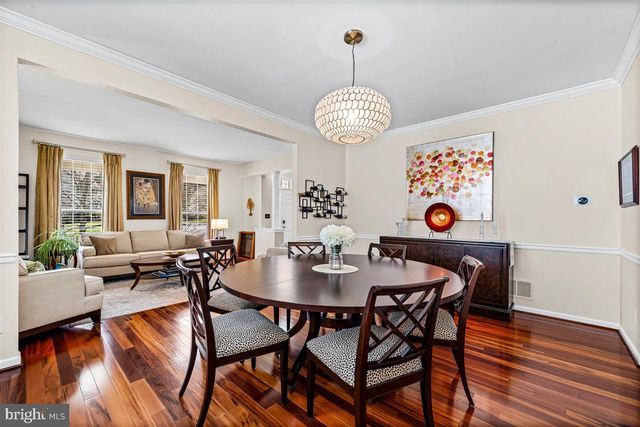 204 FOUR IN HAND CT, West Chester, PA 19382