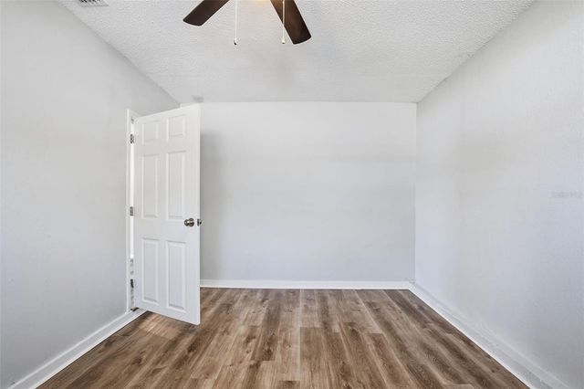 728 E SPRUCE STREET, Tarpon Springs, FL 34689