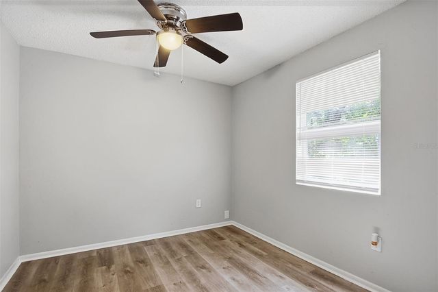 728 E SPRUCE STREET, Tarpon Springs, FL 34689