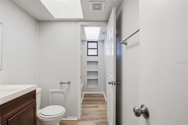 728 E SPRUCE STREET, Tarpon Springs, FL 34689