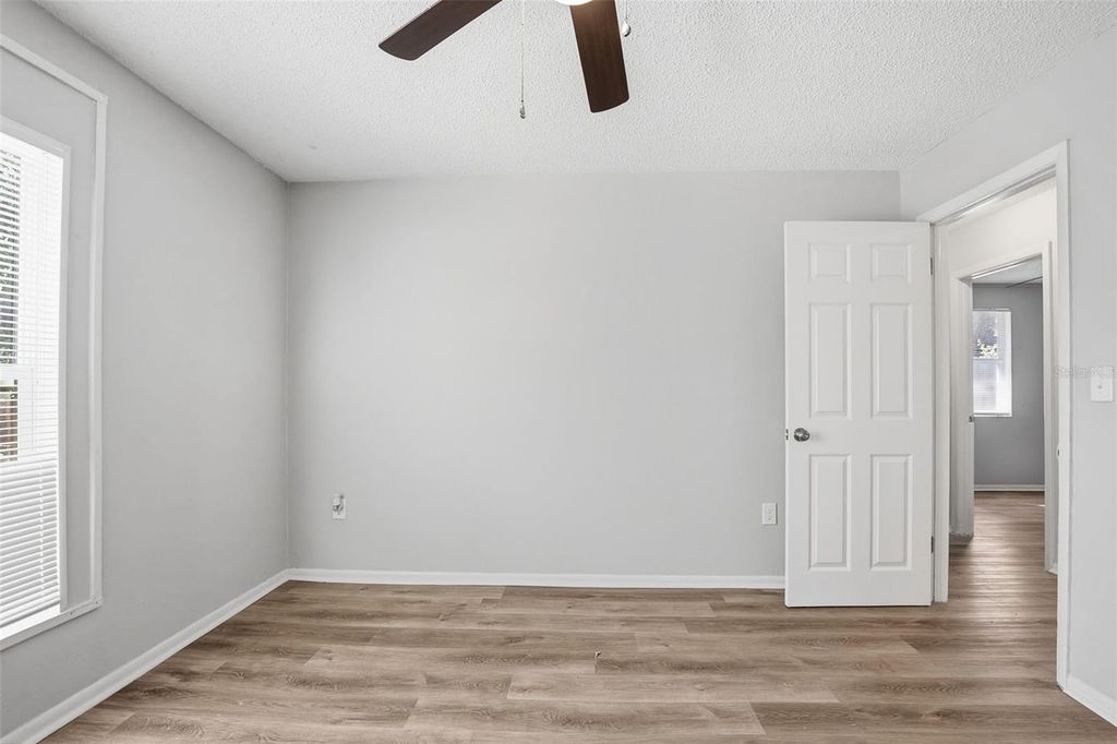 Image 22 of property listing at 728 E SPRUCE STREET, Tarpon Springs, FL 34689