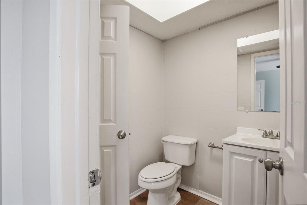 Image 30 of property listing at 728 E SPRUCE STREET, Tarpon Springs, FL 34689