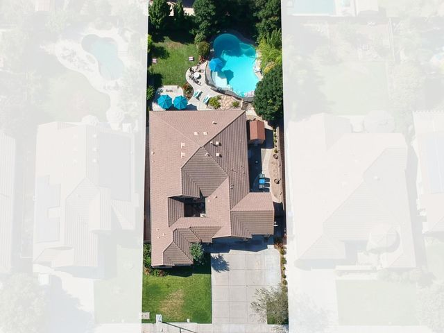 1092 Heartland Dr, Manteca, CA 95337