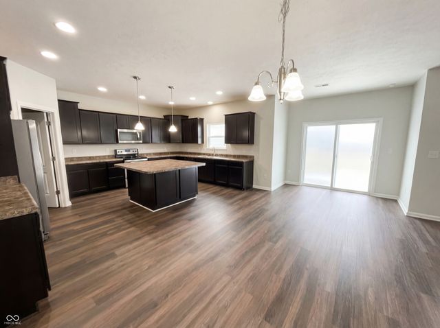 8664 Cardiff Court, Avon, IN 46123