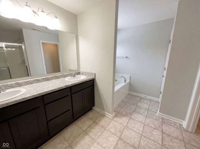 8664 Cardiff Court, Avon, IN 46123