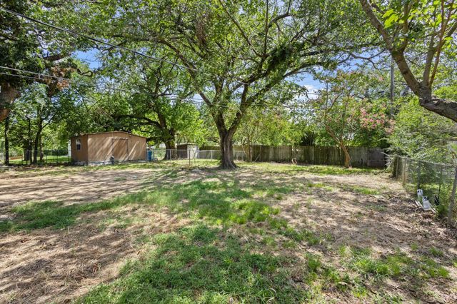 2014 Jerry Avenue, Denison, TX 75020