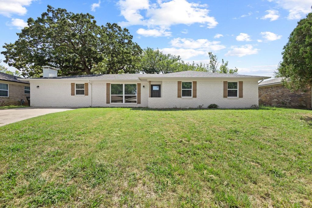 2014 Jerry Avenue, Denison, TX 75020