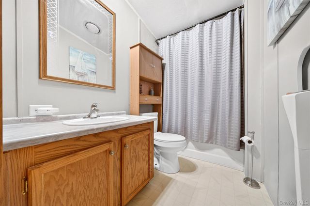 14 Palm Drive, Bloomingburg, NY 12721