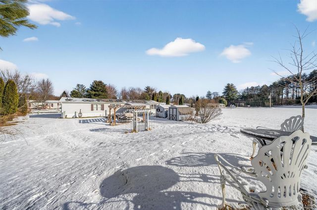 14 Palm Drive, Bloomingburg, NY 12721