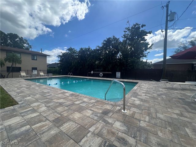 7961 Gladiolus DR, Fort Myers, FL 33908