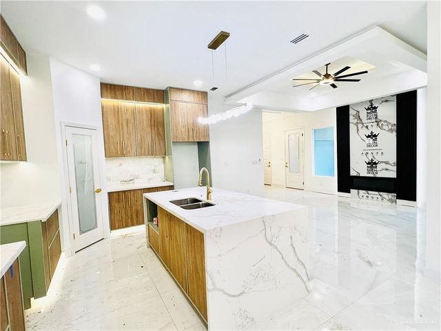 1906 Hole No. 6 Street, Mission, TX 78572