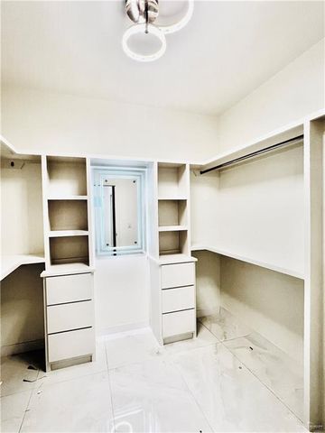 1906 Hole No. 6 Street, Mission, TX 78572