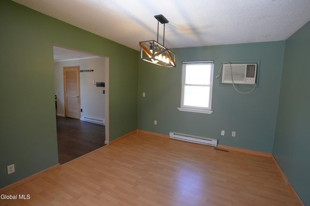 301 Bemis Road, Gloversville, NY 12078