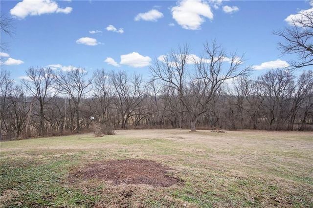 1019 Price Boulevard, Atchison, KS 66002