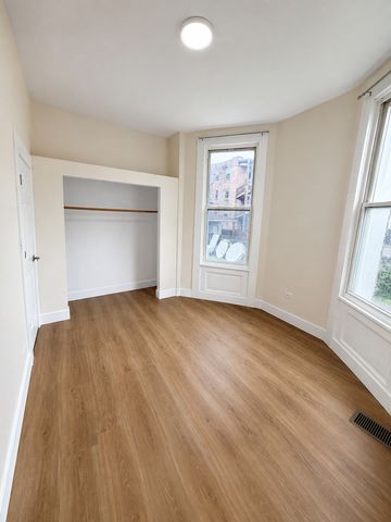 1325 S Sawyer Avenue 1, Chicago, IL 60623
