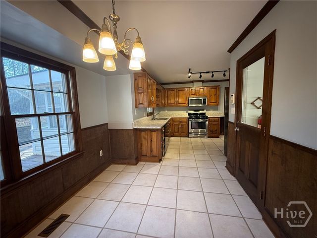 157 Holly Hills Court, Athens, GA 30606