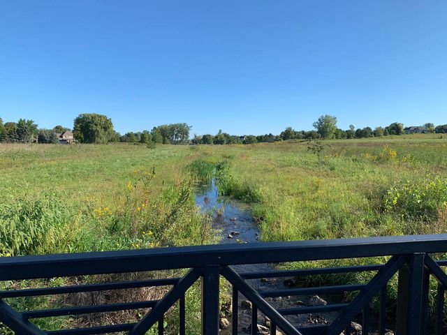 2611 Harnish Drive, Algonquin, IL 60102