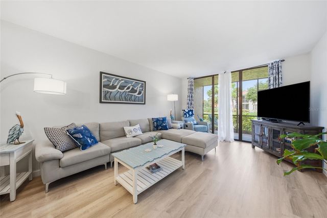 4440 47TH AVENUE W 102, Bradenton, FL 34210