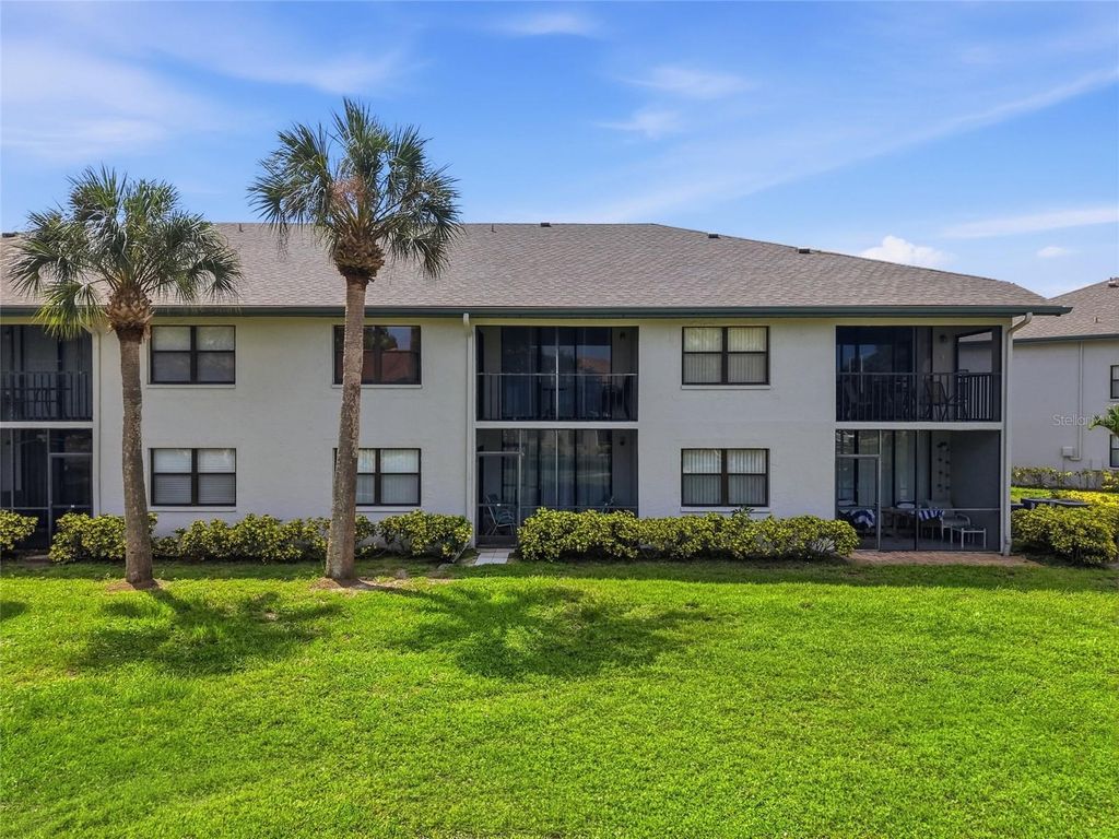 Image 38 of property listing at 4440 47TH AVENUE W 102, Bradenton, FL 34210