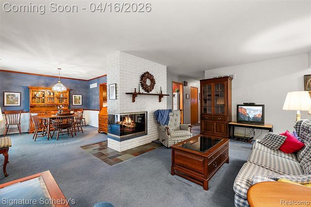 28868 Lorikay Street, Farmington, MI 48334