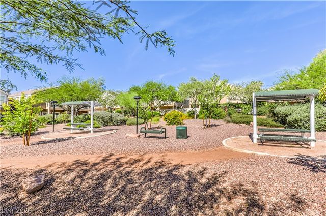 7120 Cabin Fever Street 101, Las Vegas, NV 89149