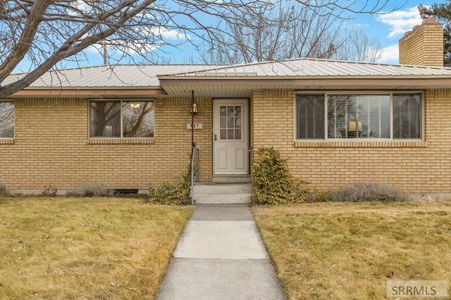 822 Raymond Drive, Idaho Falls, ID 83402