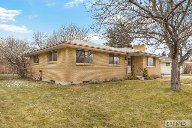 822 Raymond Drive, Idaho Falls, ID 83402