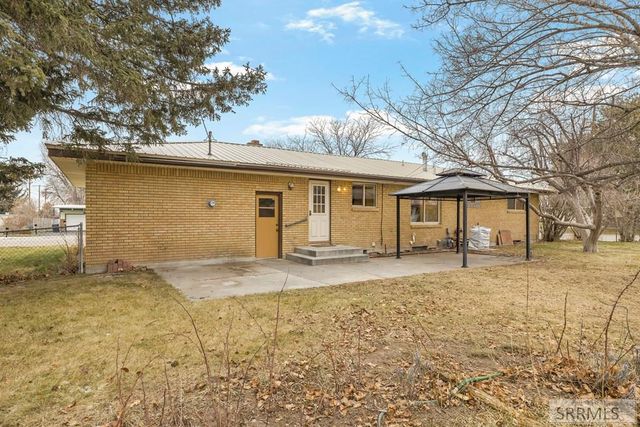 822 Raymond Drive, Idaho Falls, ID 83402