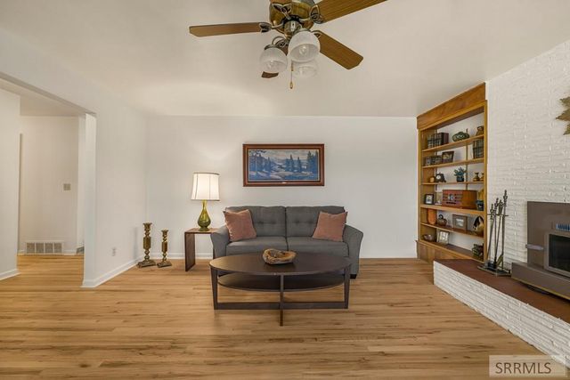 822 Raymond Drive, Idaho Falls, ID 83402