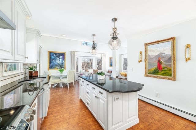 18 Harding Ter, Morristown Town, NJ 07960