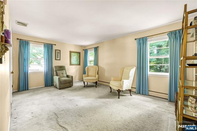 551 Stellman Drive, River Vale, NJ 07675