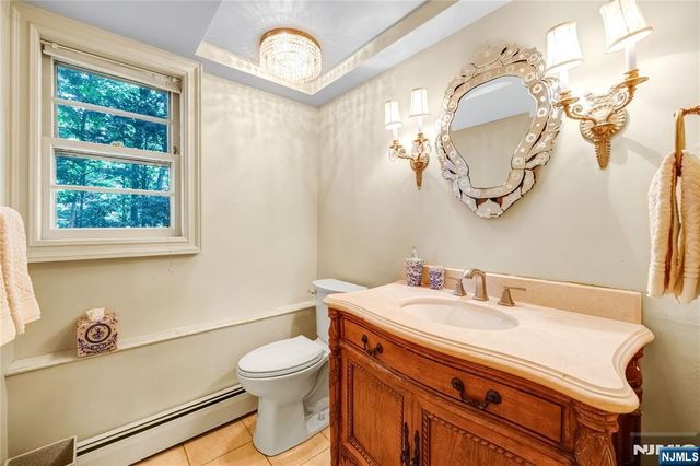 551 Stellman Drive, River Vale, NJ 07675