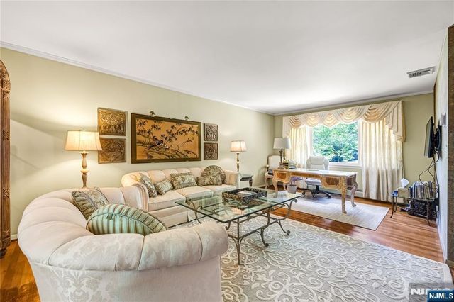 551 Stellman Drive, River Vale, NJ 07675