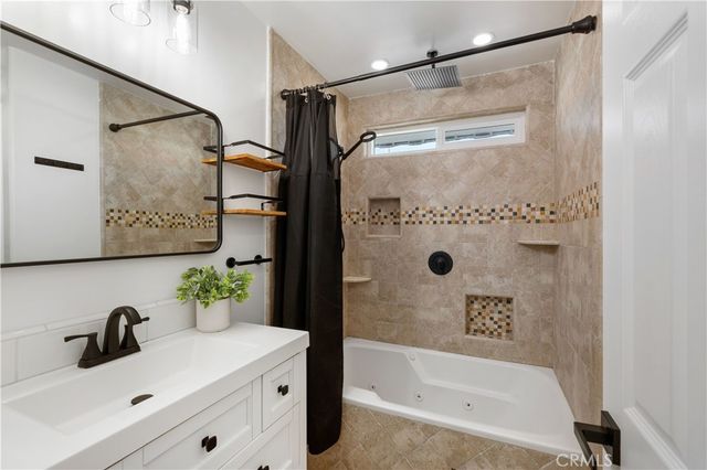 22811 Malaga Way, Lake Forest, CA 92630