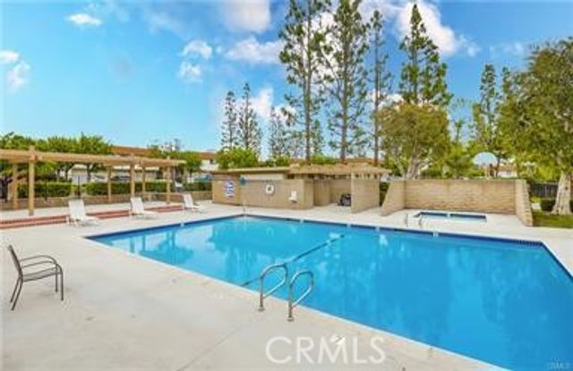 22811 Malaga Way, Lake Forest, CA 92630