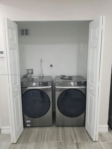 7614 NW 3rd Ave B, Miami, FL 33150