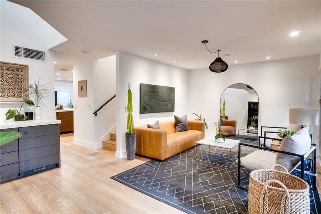 1130 WASHINGTON AVENUE 11C, Winter Park, FL 32789