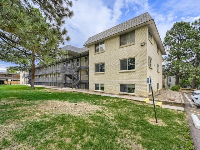 1723 Robb Street 33, Lakewood, CO 80215