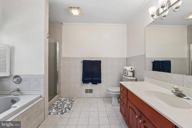 4515 WOODEDGE DR, Hampstead, MD 21074